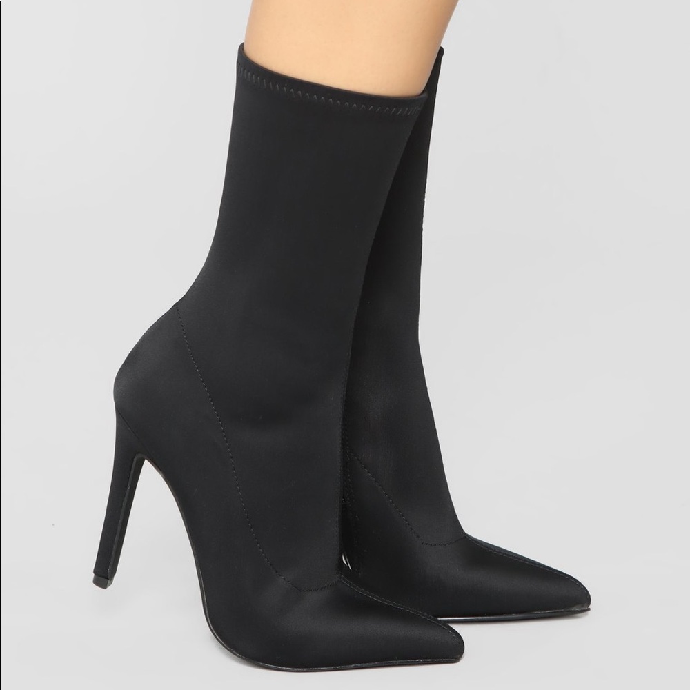 Black Zip-up Bootie